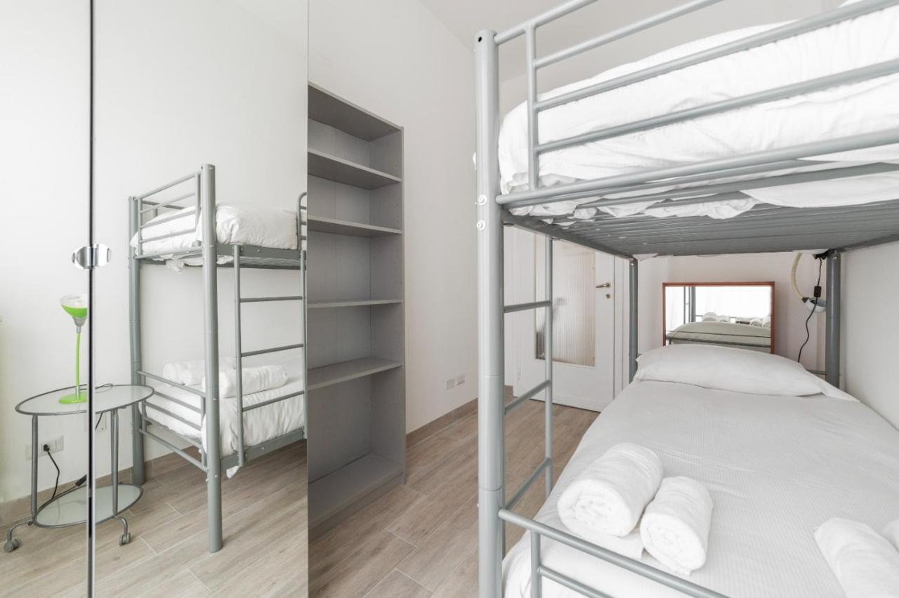Sant'Ambrogio Bright Apartment With Terrace Milan Extérieur photo
